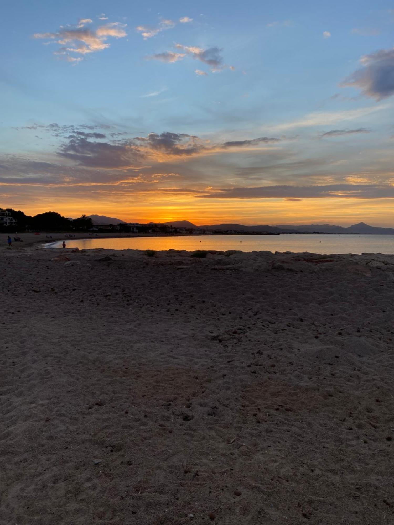 Apartamento Vacacional En Dénia Buitenkant foto